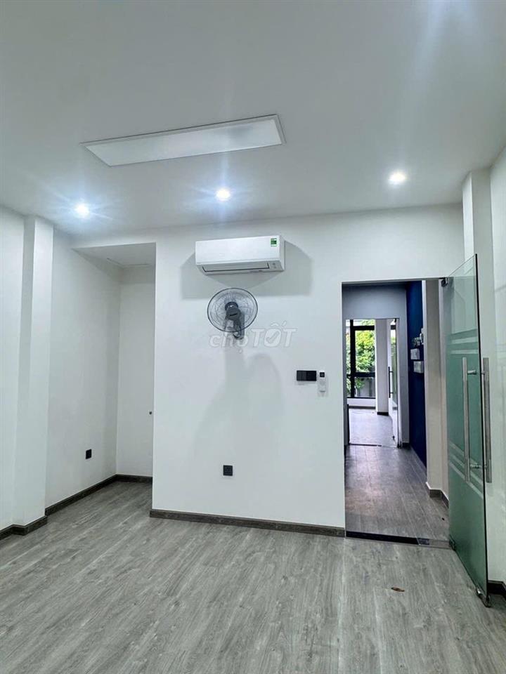 Cho thuê văn phòng tại Tân Bình cạnh Lotte Cộng Hòa