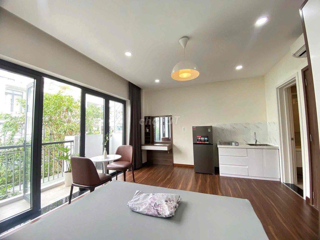 SẴN PHÒNG BAN CÔNG ngay Dương Quảng Hàm - nội thất đầy đủ