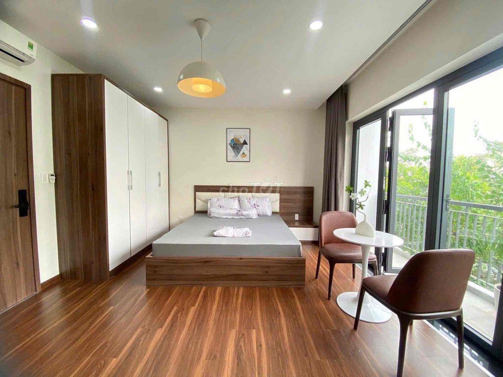 SẴN PHÒNG BAN CÔNG ngay Dương Quảng Hàm - nội thất đầy đủ