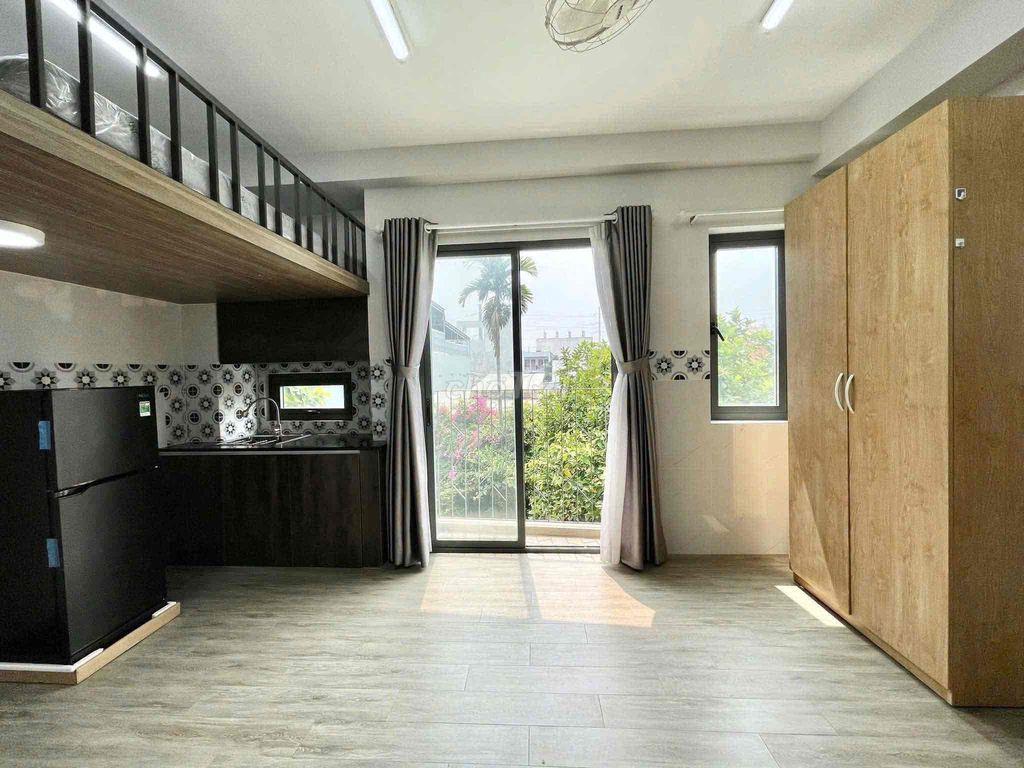 PHÒNG BAN CÔNG GẦN VINCOM PHAN VĂN TRỊ
