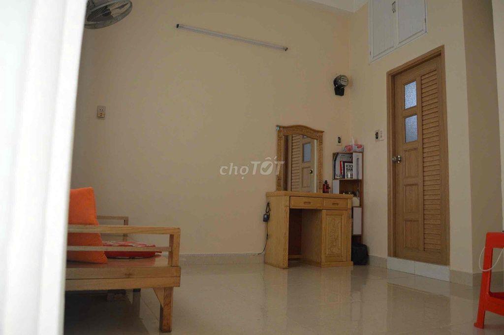 CHO THUÊ NHÀ HẺM GẦN NGUYỄN THỊ NHỎ, LẠC LONG QUÂN, LỮ GIA, THIÊN PHƯỚ