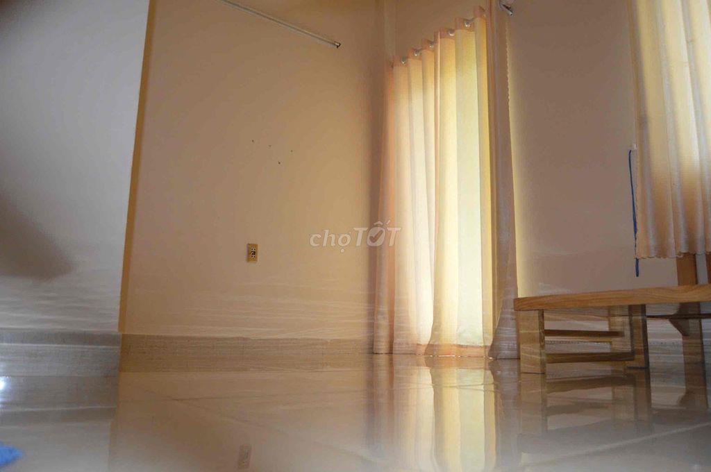 CHO THUÊ NHÀ HẺM GẦN NGUYỄN THỊ NHỎ, LẠC LONG QUÂN, LỮ GIA, THIÊN PHƯỚ