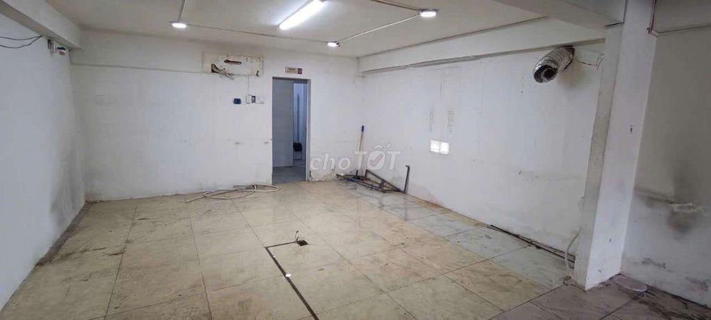 Nhà mặt tiền Hùynh Tấn Phát