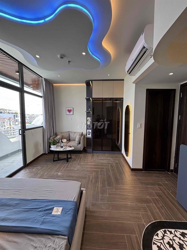 PHÒNG MASTER - Ban Công View Siêu Đỉnh | BÓC TEM PHÒNG MỚI KHÁCH ƠI