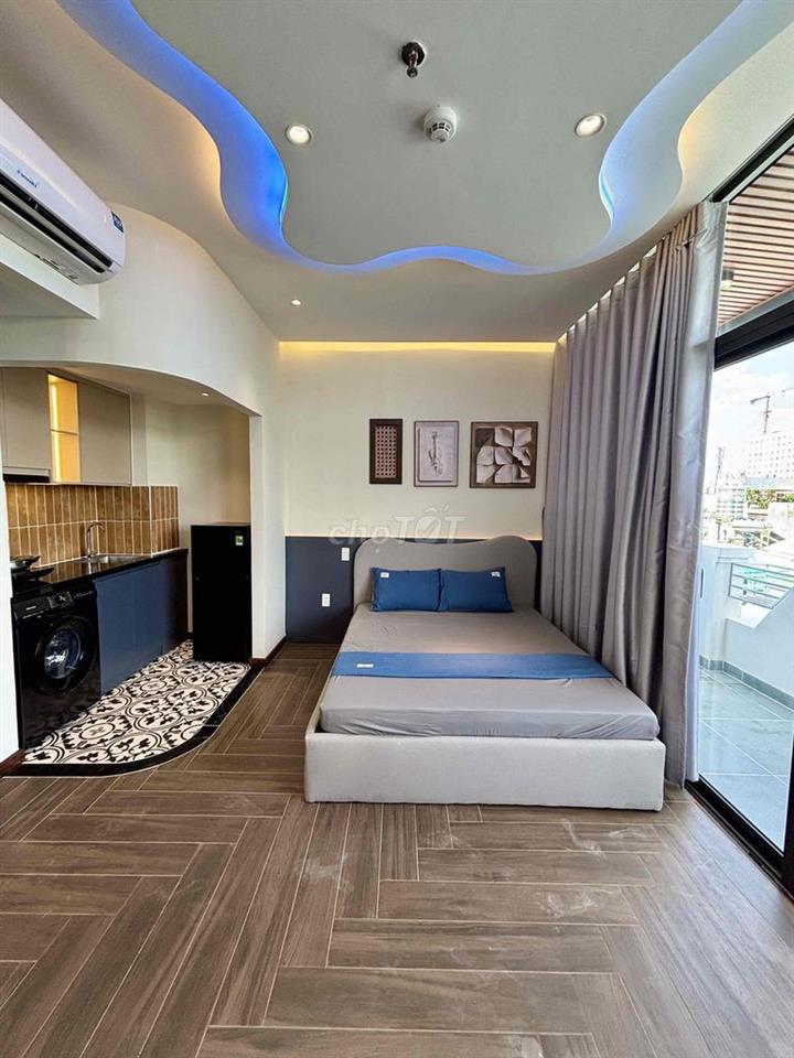 PHÒNG MASTER - Ban Công View Siêu Đỉnh | BÓC TEM PHÒNG MỚI KHÁCH ƠI