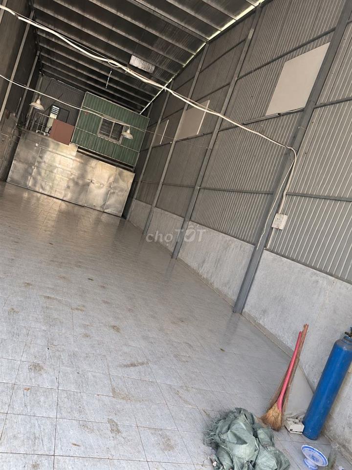 Chính chủ cho thuê kho xưởng vị trí thuận tiện