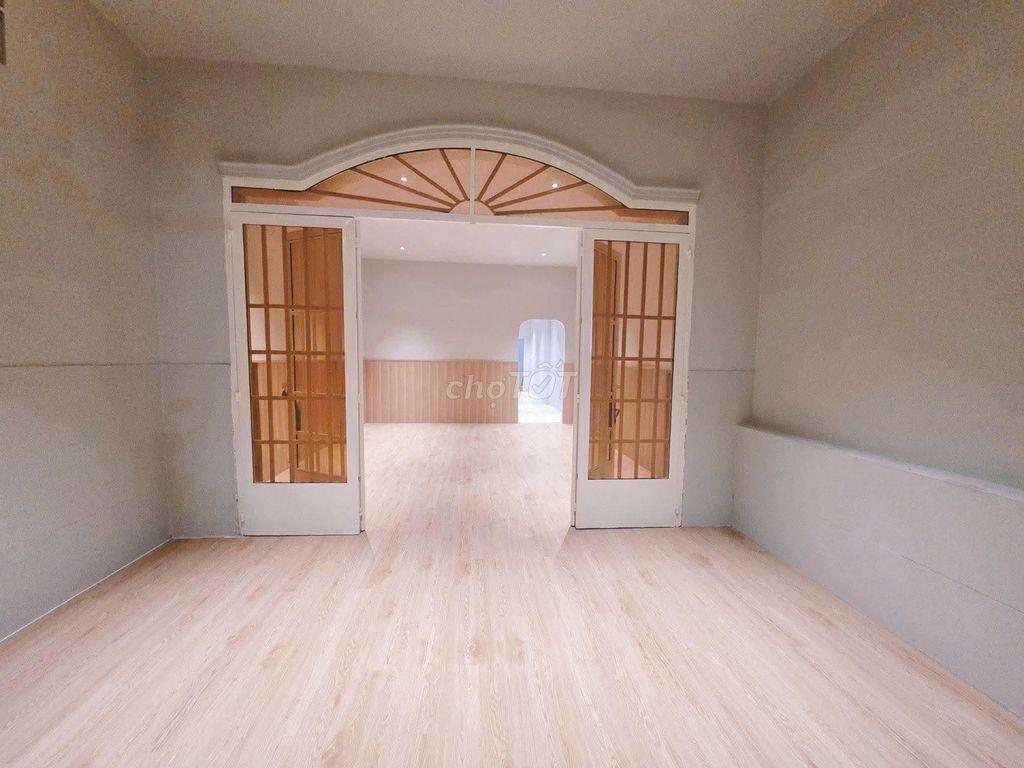 76m2 Nhà Hương Lộ 2, chỉ 4.35tỷ, SỔ RiÊNG, gần chợ+Bệnh viện+Trường Hc