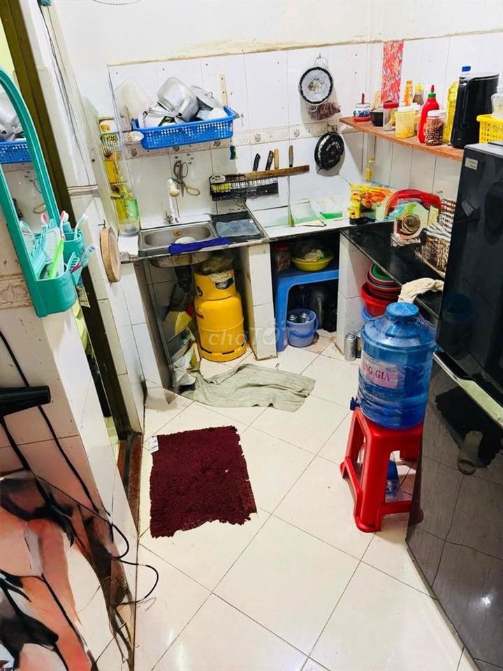 (TIN THẬT)-Nhà Mã Lò-3,6Tỷ-33m2 HXH sát đường lộ-SHR-Dọn ở-khu dân trí