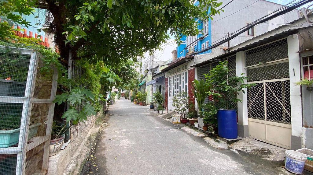 (HOT) Nhà Lê Văn Quới chỉ 3,9 tỷ, khu trung tâm, SỔ RiÊNG, Phong Thủy