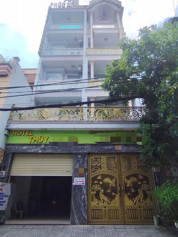 Khách sạn 8×23=184m2×5 gồm 1 trệt 4 lầu 22 phòng