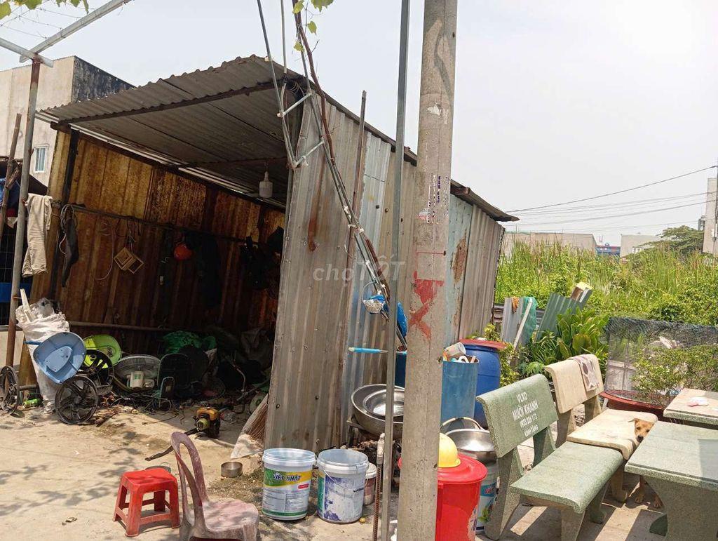 Hàng ngộp, đất sổ hồng chung còn tl