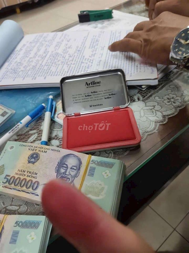 Hàng ngộp, đất sổ hồng chung còn tl