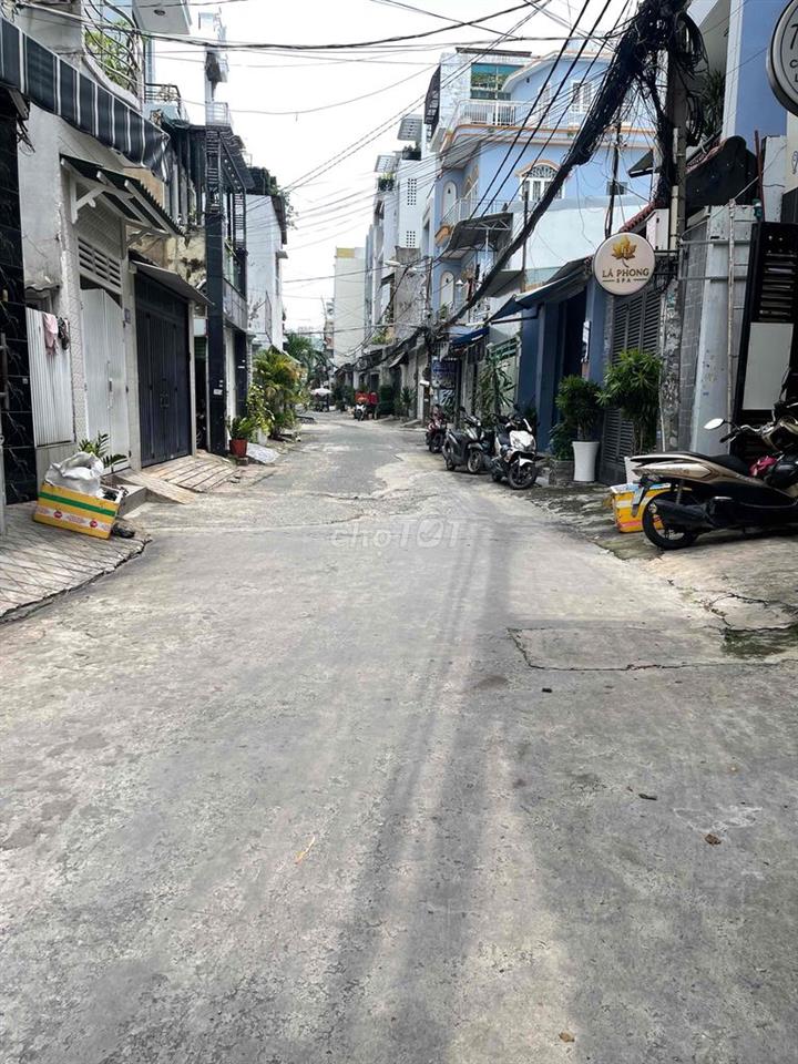 Bán nhà Hẻm 269 Phan Huy Ích, ô tô vào tận nơi, 4 tầng giá 6,7 tỷ TL