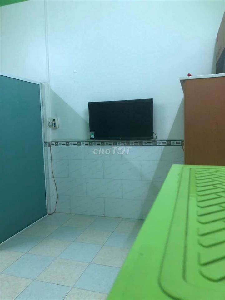 CHO THUÊ NGUYÊN LẦU 1 RIÊNG BIỆT (2 PHÒNG NGỦ)