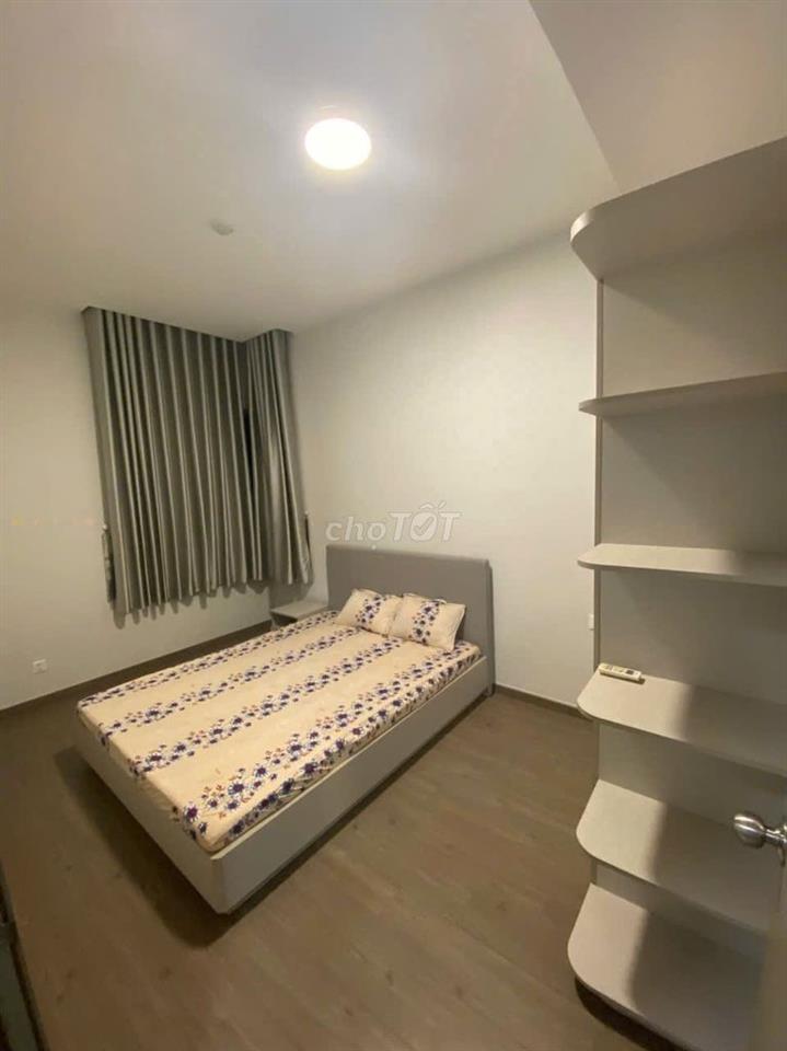  Central Plaza- Tân Bình căn 3p ngủ, căn góc, 100m2 giá 17tr/tháng