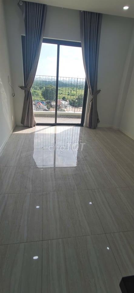 ĐI LÀM, MUỐN Ở CĂN HỘ MÀ KHÔNG GÁNH TIỀN NHÀ MỘT MÌNH