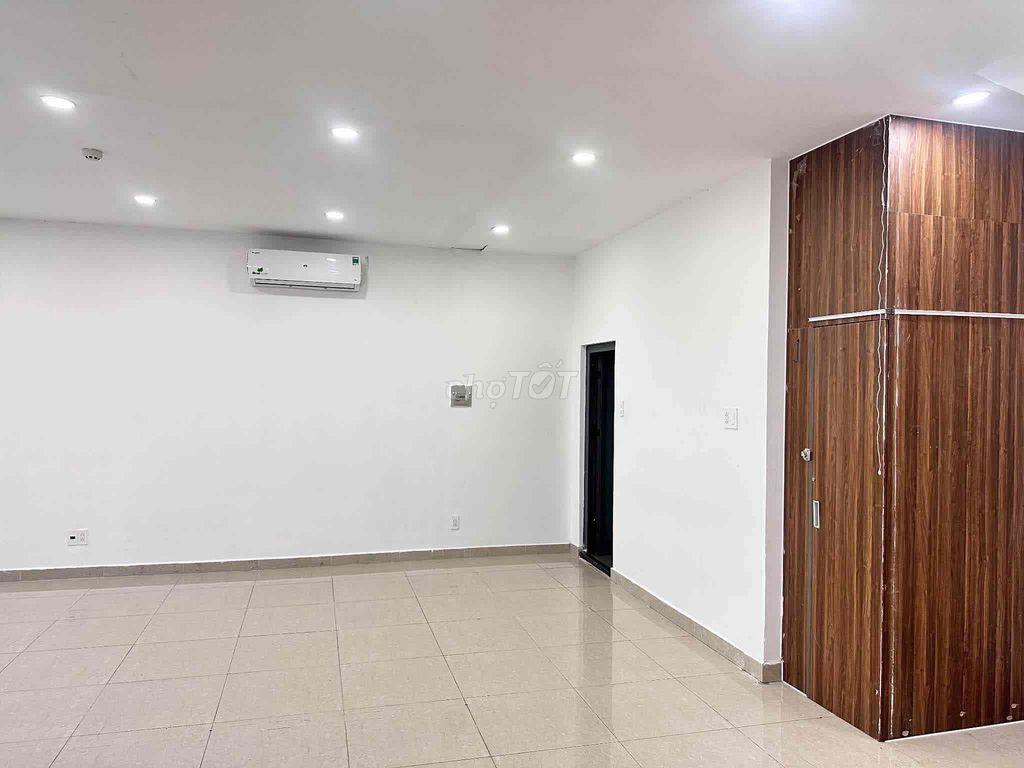 ShopHouse Tầng Trệt Share Mặt Bằng nên Giá Rẻ.