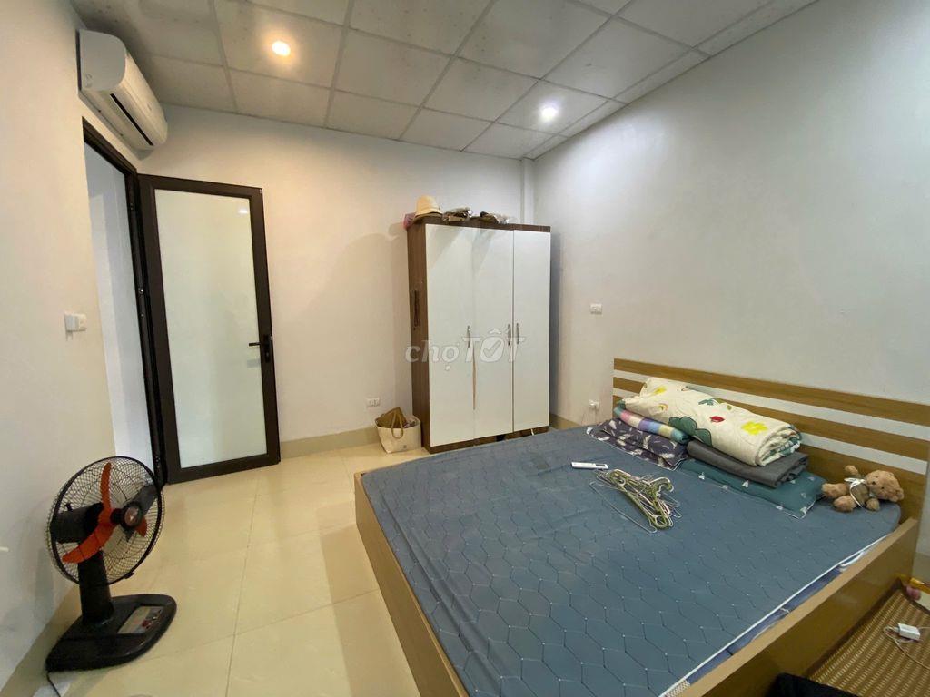Trọ 1N1K rộng 40m2 tại ngõ 408 Xuân Đỉnh