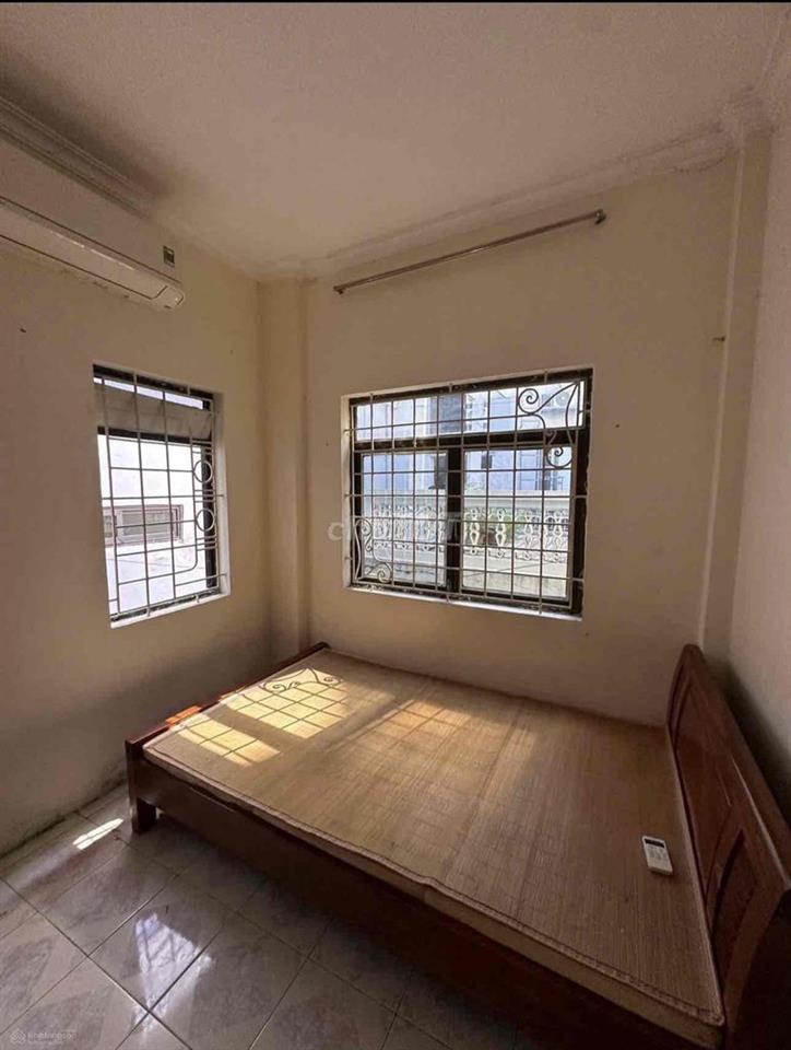 CHO THUÊ NHÀ NGUYÊN CĂN 3PN, 2WC – 110M² – 3 TẦNG – HÀO NAM, ĐỐNG ĐA |
