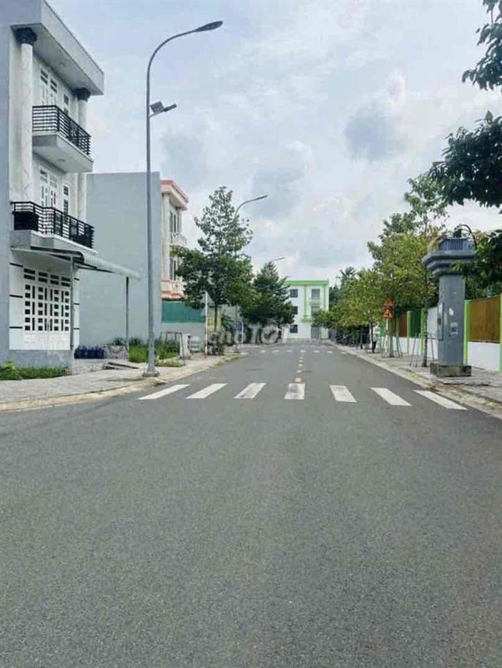 Bán căn nhà Chính Chủ ở Chợ Vĩnh Tân 2ty2 Thương lượng