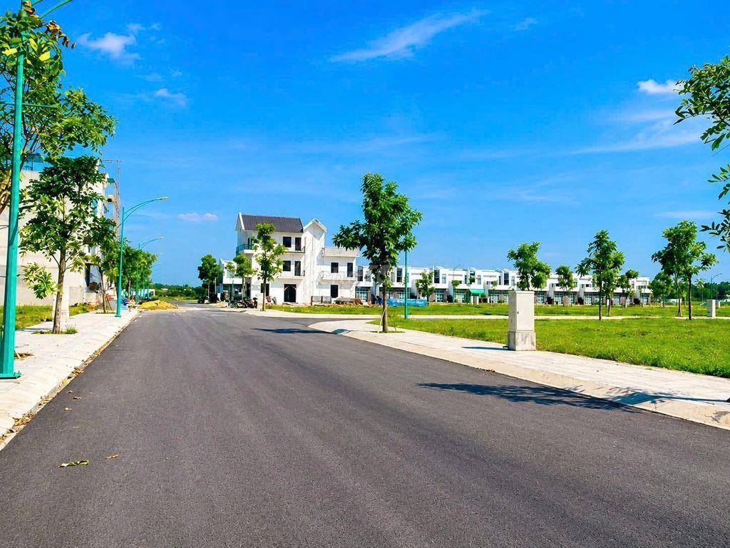 Bán nhanh lô đất 80m² Bình Dương, ĐT 741, Full thổ cư, sổ sẵn