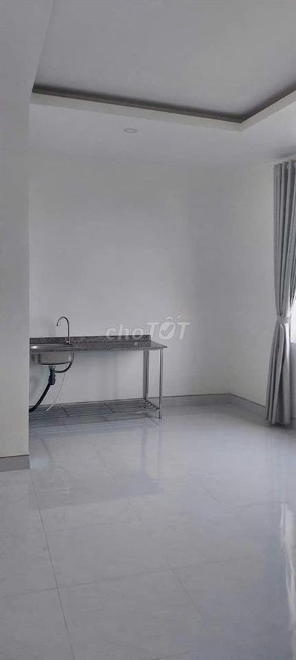 PHÒNG KHÉP KÍN GẦN ĐH NGÂN HÀNG, SPKT 