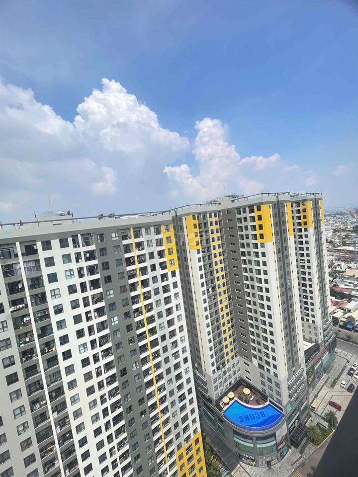 Căn Góc 2PN 2WC Bcons City Tháp Emerald, Giá Từ 8 Triệu