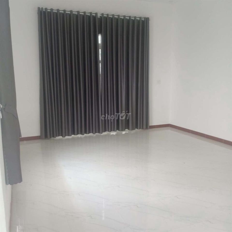 đang cần tiền bán gấp