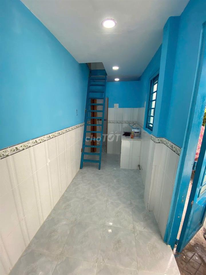 Cần cho thuê nhà quận 4
