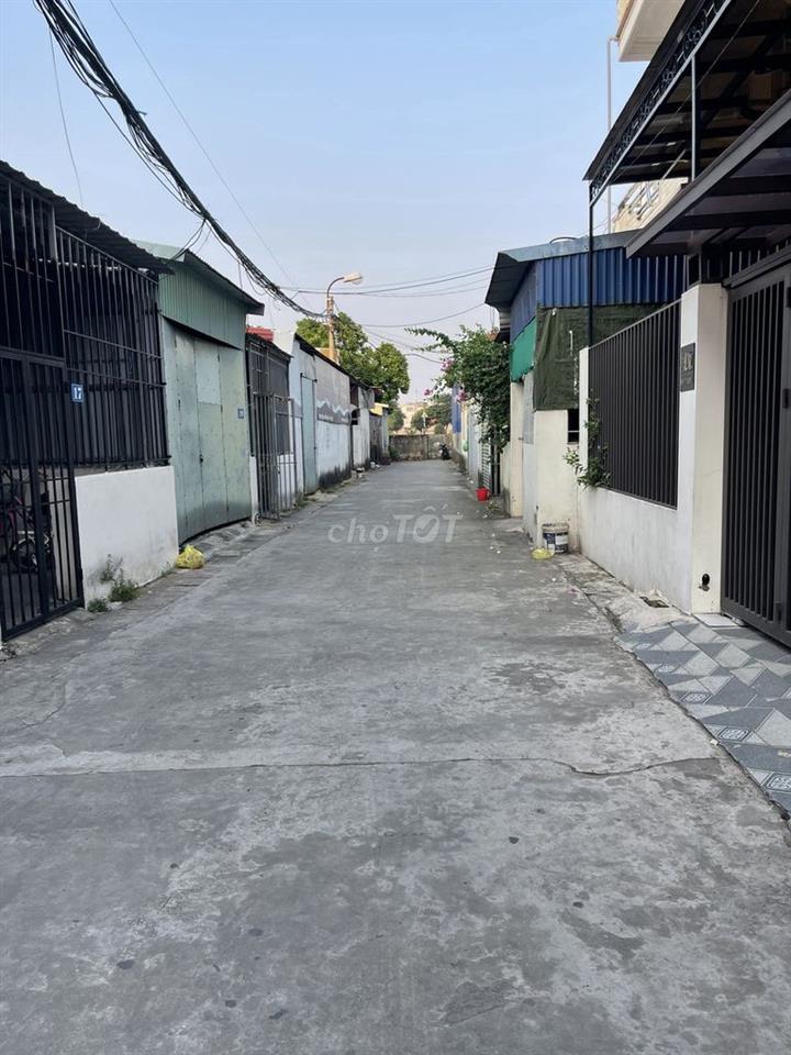 CHO THUÊ NHÀ RIÊNG 80M, NGÕ 6M GẦN CẦU NIỆM