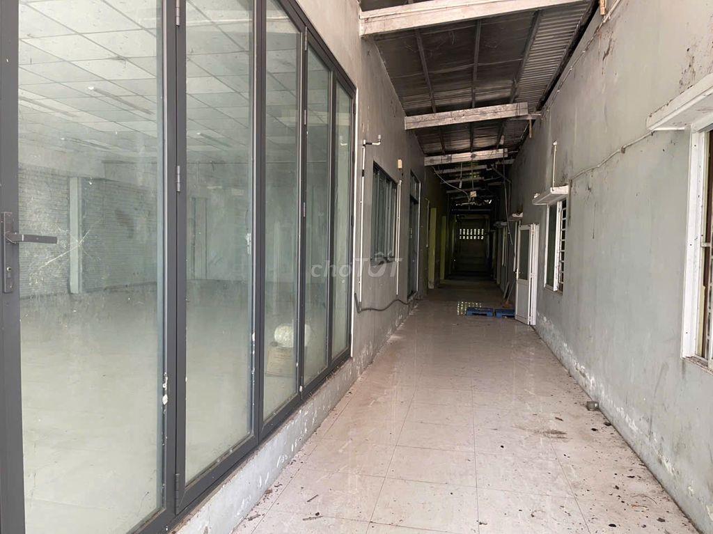 BÁN ĐẤT CÓ NHÀ XƯỞNG TẠI CỦ CHI – 2.500 M² CÓ 1.990 M² ĐẤT Ở