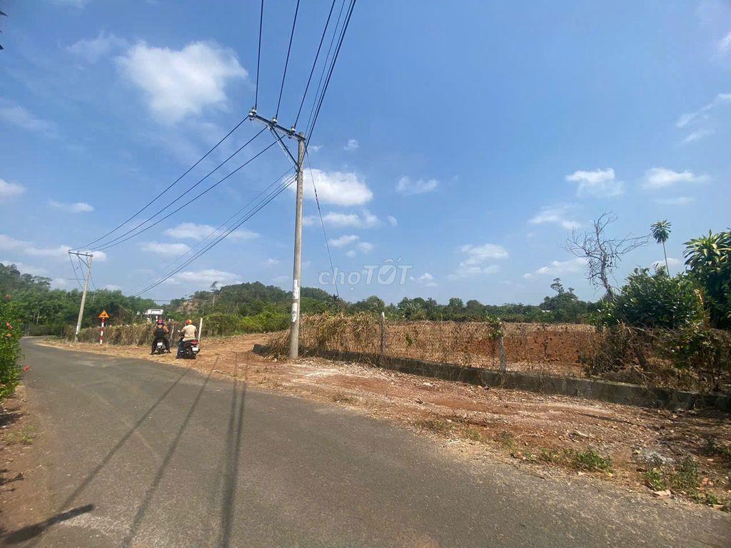 Cần 4300m2 Mặt tiền nhựa 60m view đẹp