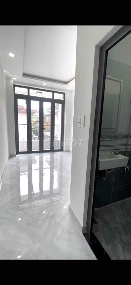 Cần bán nhà Bến Phú Định Q8 giáp Q6