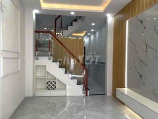 Cần bán nhà Bến Phú Định Q8 giáp Q6