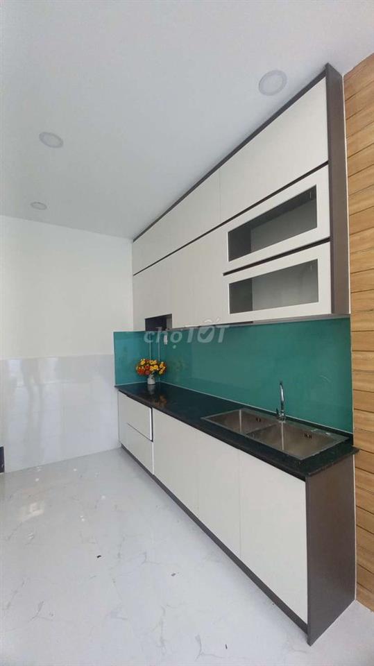 Nhà hẻm xe hơi ngay khu Tên Lửa gần Aeon, 30m², 1 trệt, 1 lầu .