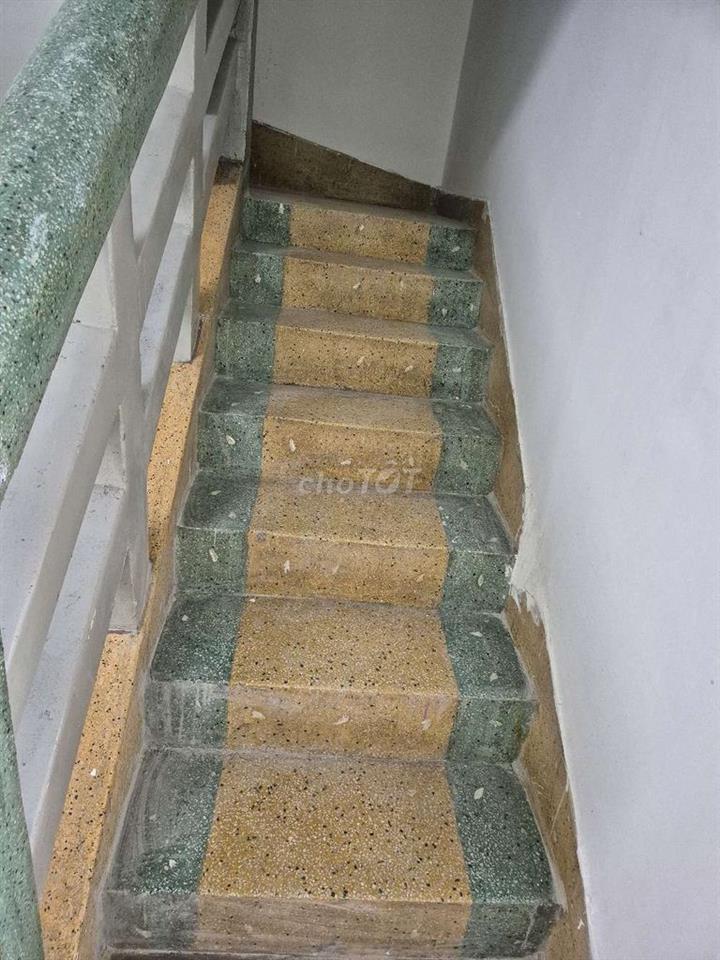 Nhà Mặt tiền vị trí đẹp khu trung tâm kế bên Chợ Rạch Ông, Q8