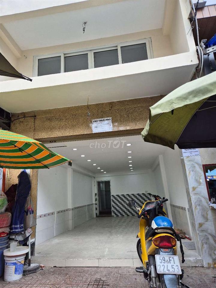 Nhà Mặt tiền vị trí đẹp khu trung tâm kế bên Chợ Rạch Ông, Q8