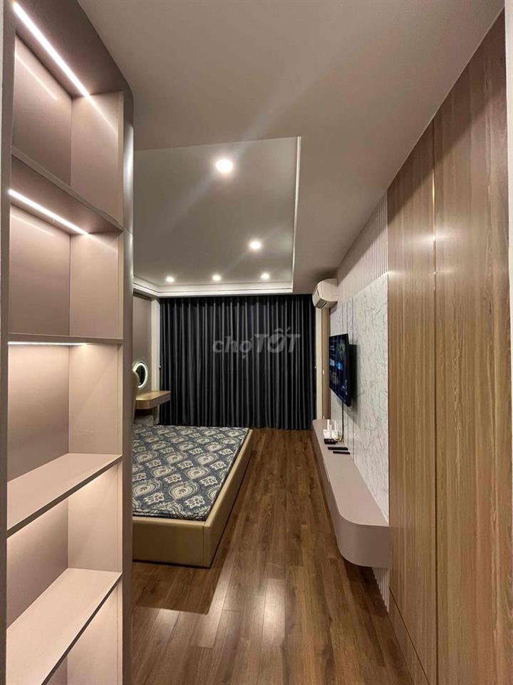 Cho thuê nguyên căn 55m2 192 Hồng Tiến, Bồ Đề, Hà Nội cách cầu Chương