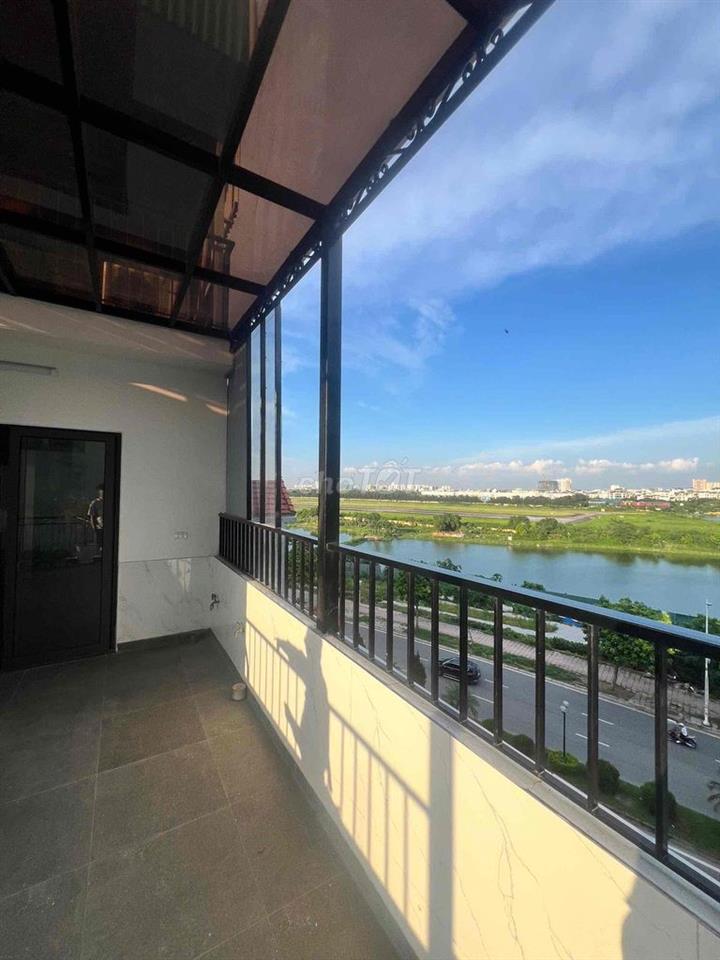 Cho thuê nguyên căn 55m2 192 Hồng Tiến, Bồ Đề, Hà Nội cách cầu Chương