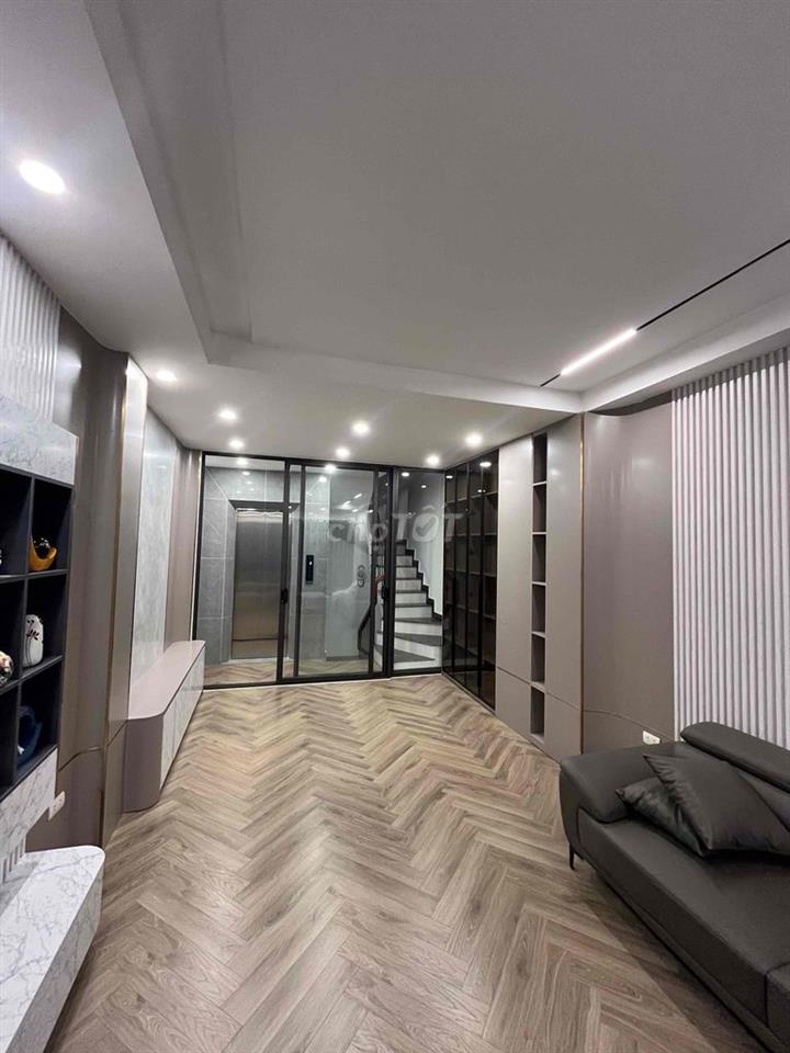 Cho thuê nguyên căn 55m2 192 Hồng Tiến, Bồ Đề, Hà Nội cách cầu Chương