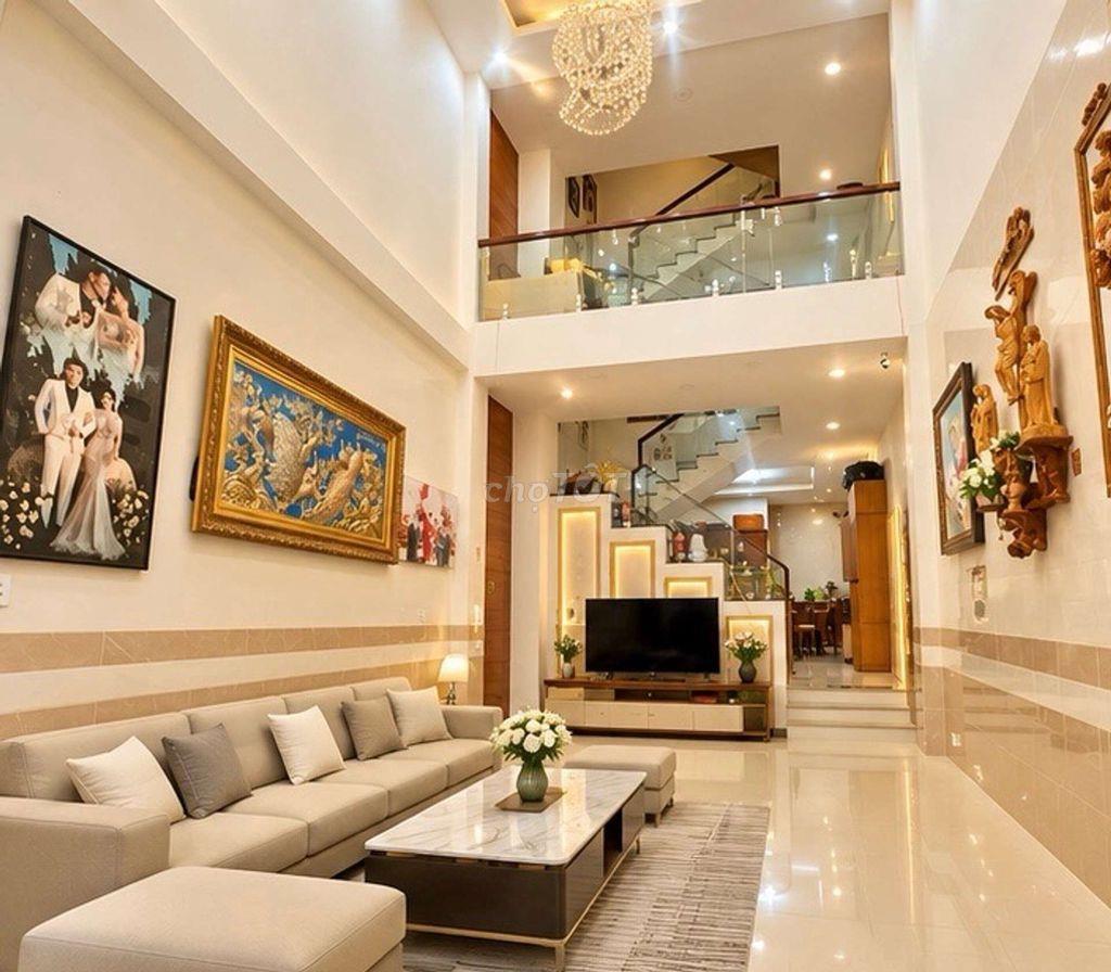 Chỉ:7,1 Tỷ-4 Tầng-Sân Thượng-DT: 56 m2, Hẻm Xe Tải, Hẻm Thông,