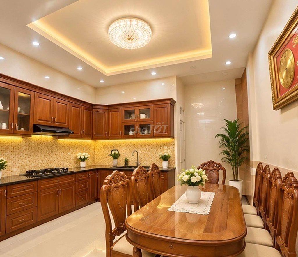 Chỉ:7,1 Tỷ-4 Tầng-Sân Thượng-DT: 56 m2, Hẻm Xe Tải, Hẻm Thông,