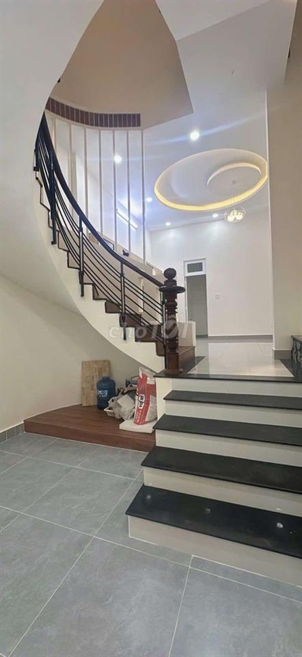 NHÀ NGUYỄN HUU TIẾN– TÂN PHÚ. DT 56m² 2PN, 2WC.HXH  SHR.Gần EON