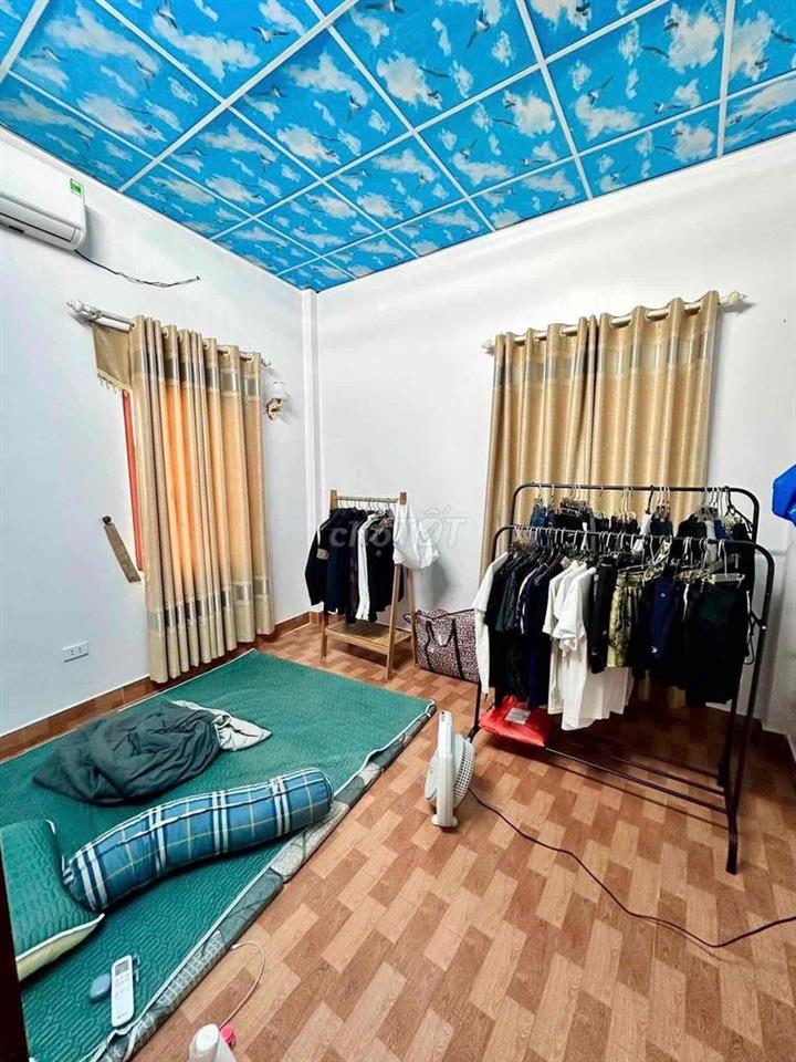 Cần bán gấp nhà tân lập 60m2 - ô tô đỗ cửa - có thương lượng -