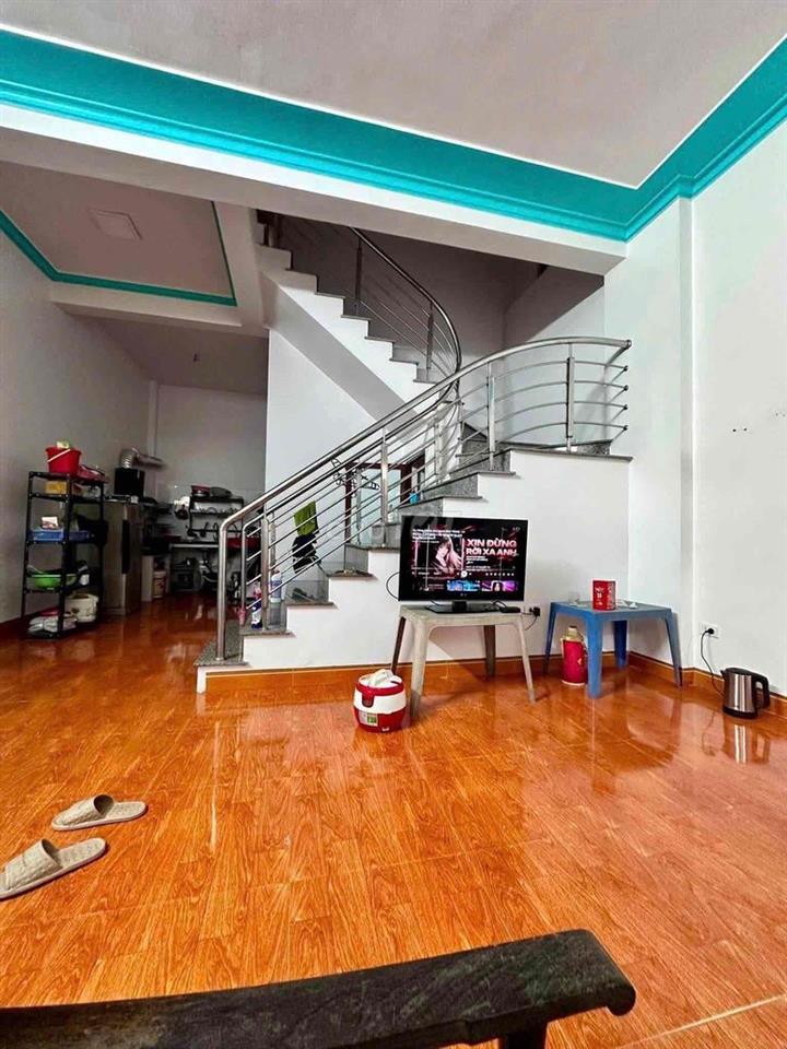 Cần bán gấp nhà tân lập 60m2 - ô tô đỗ cửa - có thương lượng -