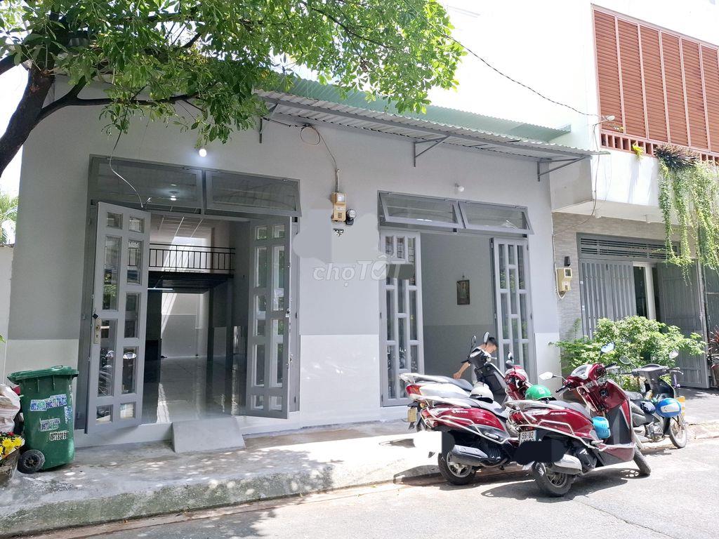 Cho thuê nhà 1 hoặc 2 căn (giống y nhau)