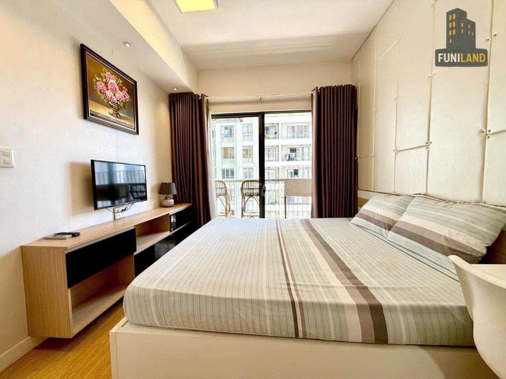 Hàng mới bung/Sổ hồng ở nhà. 50m2/Vay 85% 2tỷ5 ngay chợ Bà Chiểu