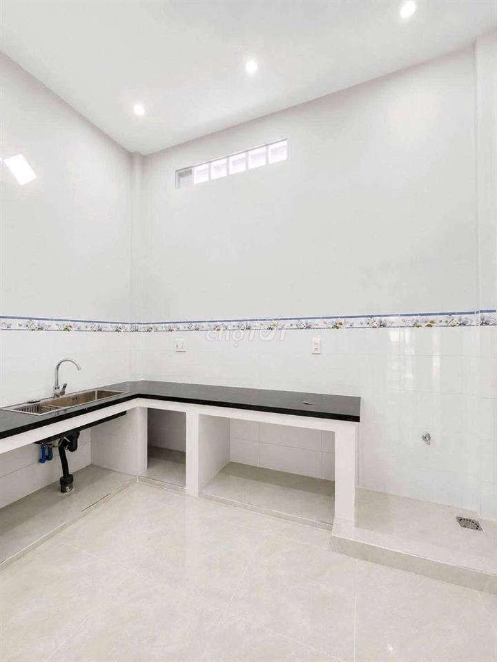 Nhà Mặt Tiền Cấp 4 Đường Phan Văn Năm