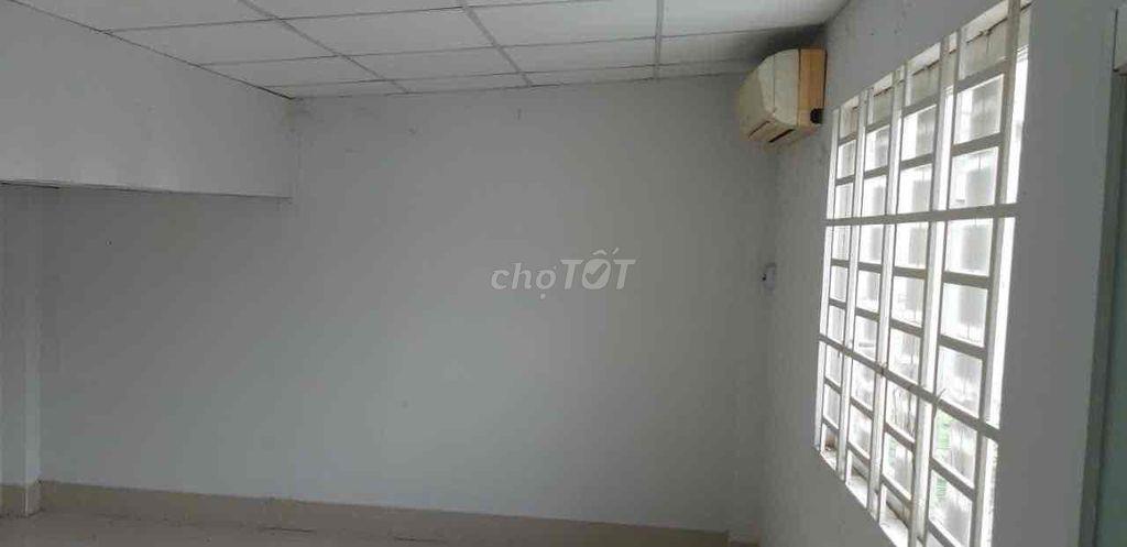- Chủ cần bán gấp căn nhà biệt thự mini để chu cấp tiền cho con du học