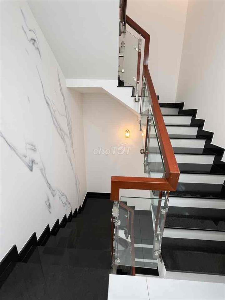 BÁN NHÀ MẶT TIỀN ĐƯỜNG SỐ 5 – KHU TÁI ĐỊNH CƯ TÂN VĨNH LỘC, BÌNH CHÁNH